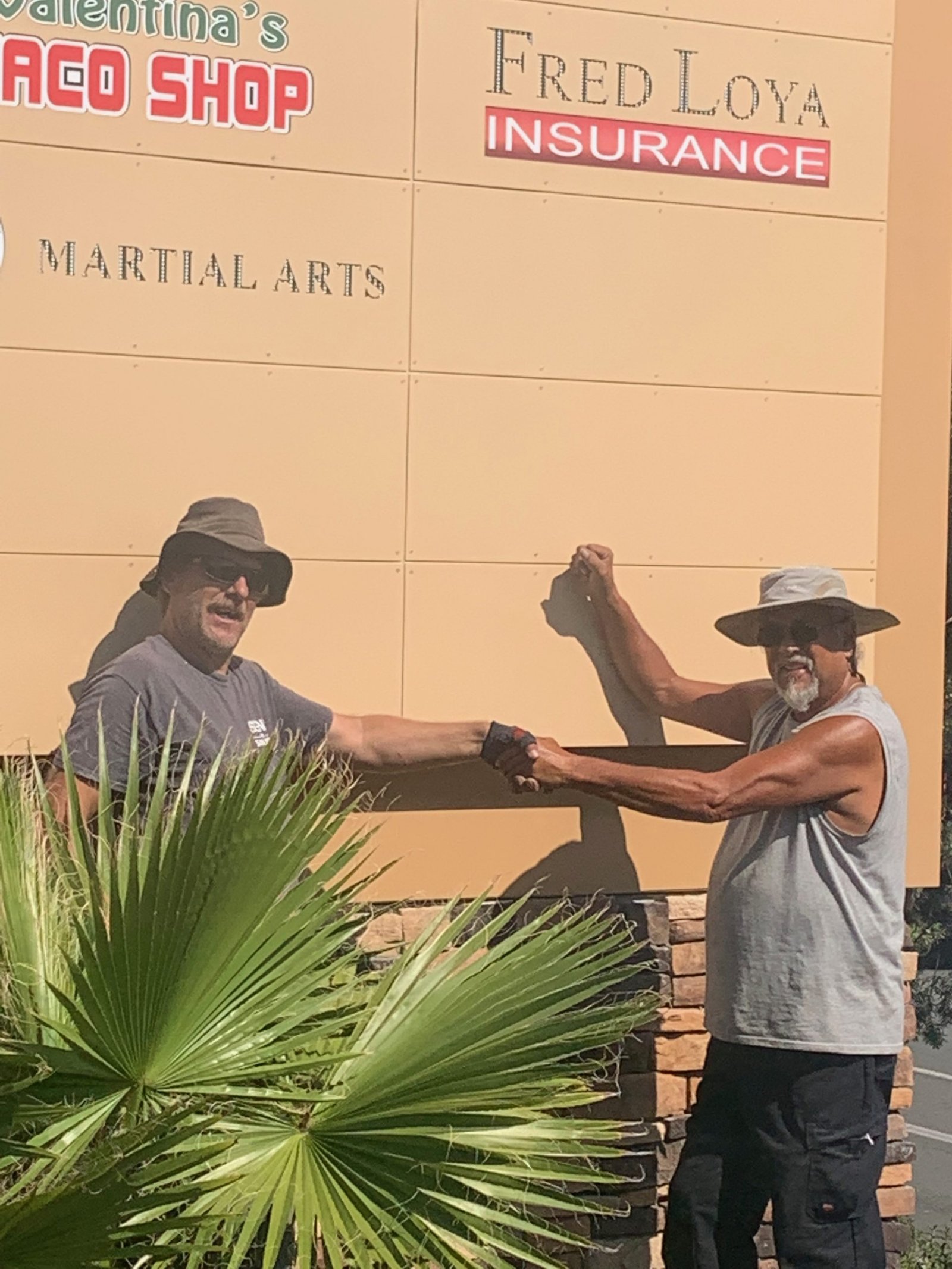 Sign Installer for Signs for San Diego – Signs For America