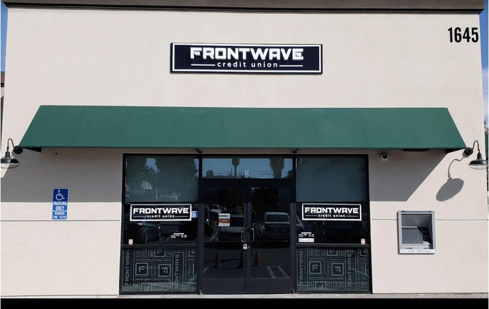 Frontwave Credit Union Escondido
