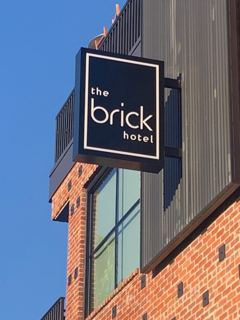 Blade Sign Brick Hotel 4