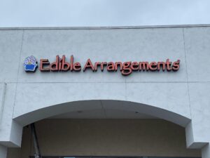 sign repair EdibleArrangements Sign 3